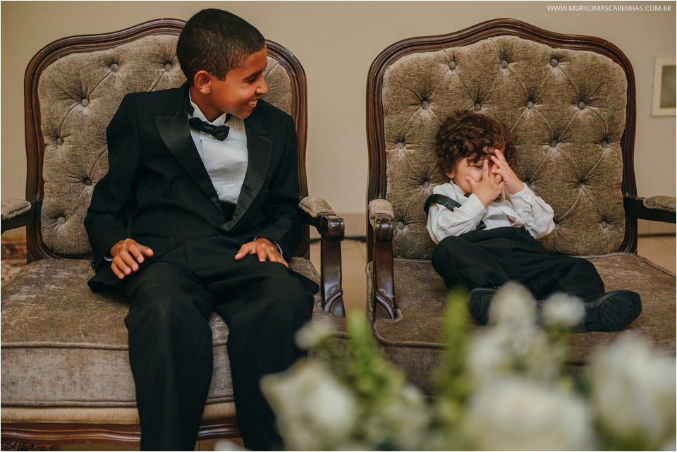 noiva emocionada emoção casamento feira de santana hotel atmosfera salvador madrinha padrinho murilo mascarenhas