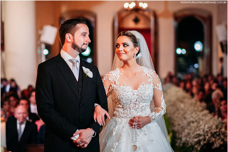 casamento fernanda beatriz advogada e rodrigo couto fisioterapeuta feira de santana making of hotel atmosfera e cermimia igreja matriz de feira de santana amor fotografia sentimento fotografo profissional vestido de noiva