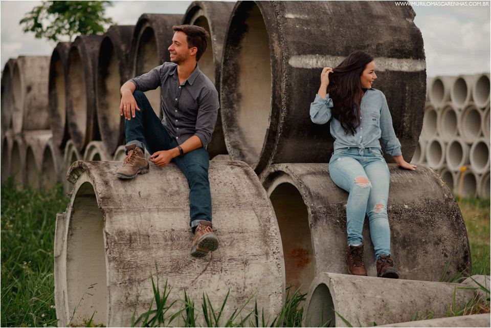 ensaio pre casamento book casal vestido de noiva buffet engenheiro arquiteta premoldados natureza ar livre ferias bahia salvador feira de santana morro de sao paulo valença murilo mascarenhas fotografo premiado