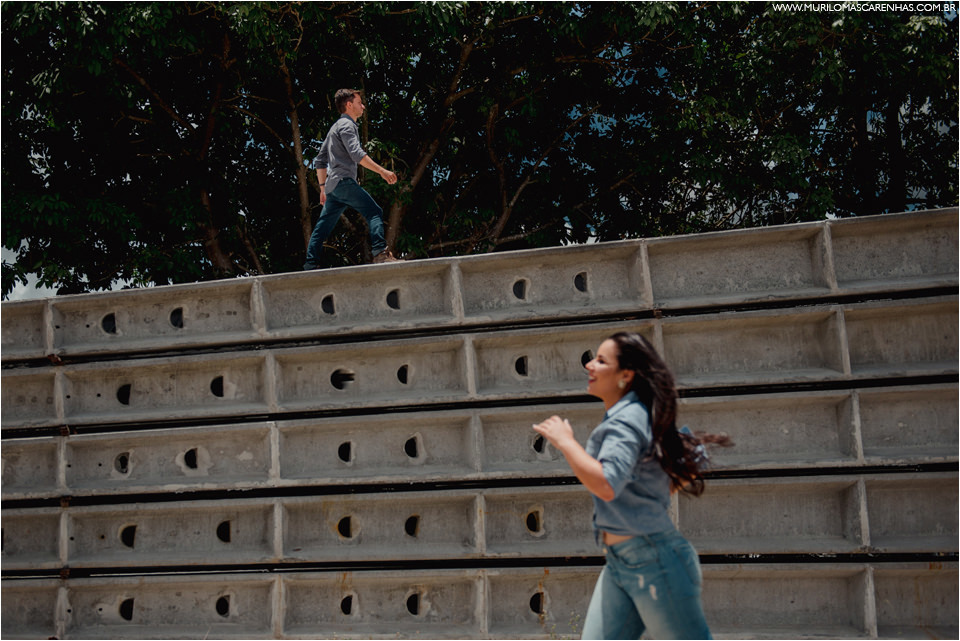 ensaio pre casamento book casal vestido de noiva buffet engenheiro arquiteta premoldados natureza ar livre ferias bahia salvador feira de santana morro de sao paulo valença murilo mascarenhas fotografo premiado