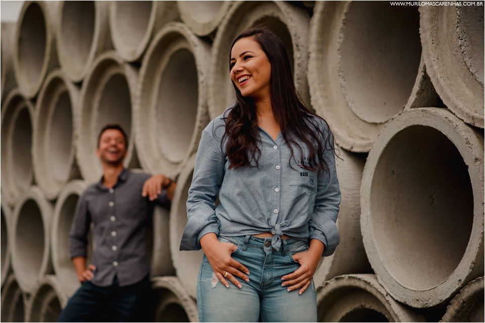 ensaio pre casamento book casal vestido de noiva buffet engenheiro arquiteta premoldados natureza ar livre ferias bahia salvador feira de santana morro de sao paulo valença murilo mascarenhas fotografo premiado