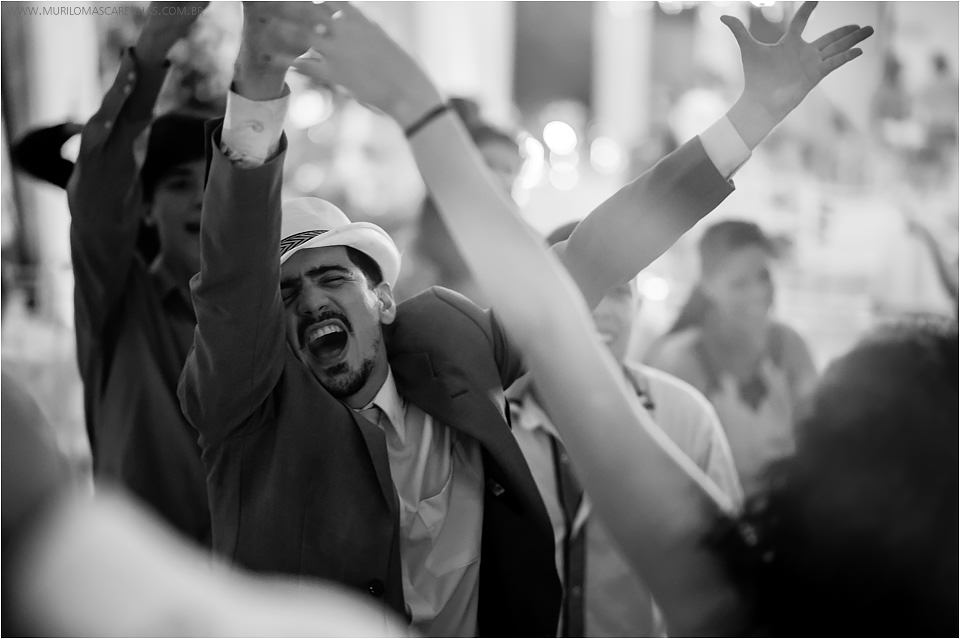 Casamento de Ohana e Thiago no sítio Campestre em Feira de Santana, Bahia. Casamento de dia, ao ar livre, com por do sol.