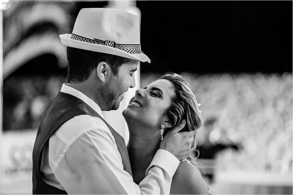 Casamento de Ohana e Thiago no sítio Campestre em Feira de Santana, Bahia. Casamento de dia, ao ar livre, com por do sol.