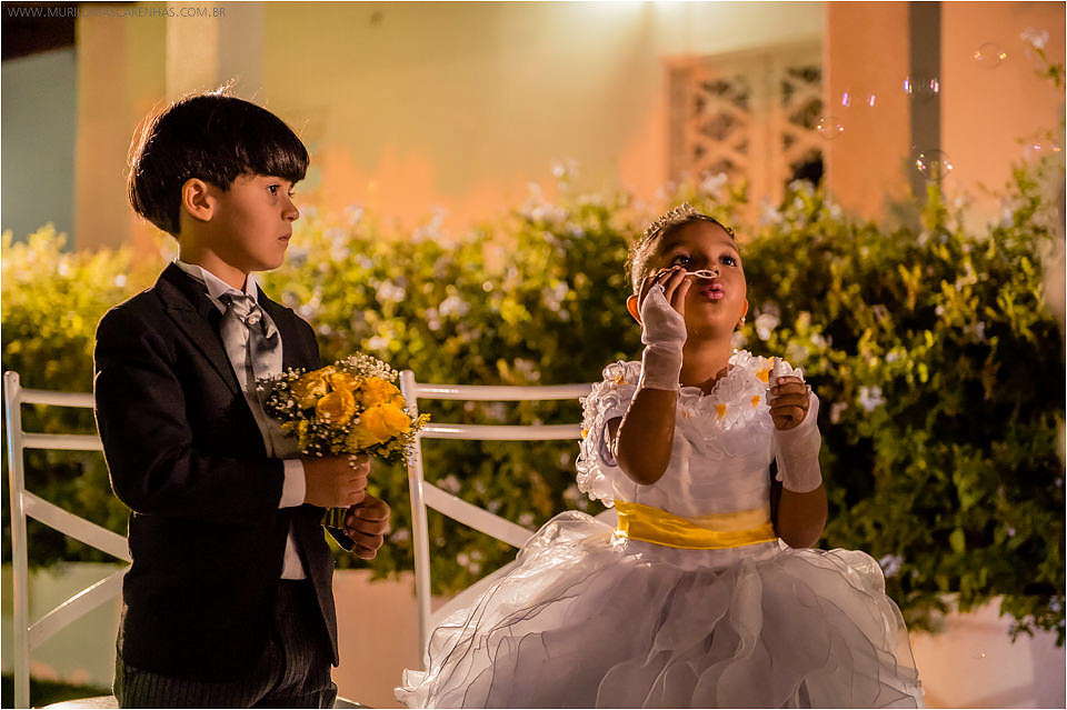 Casamento de Ohana e Thiago no sítio Campestre em Feira de Santana, Bahia. Casamento de dia, ao ar livre, com por do sol.