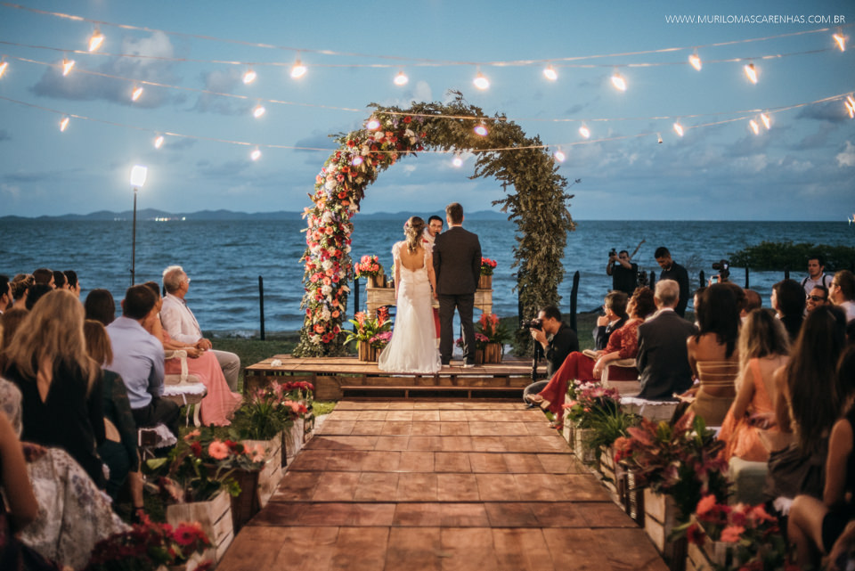 fotografia casamento decoração santo amaro salvador bahia baiano murilo mascarenhas flores praia noiva enseada do caeiro feira de santana aracaju making of madrinhas padrinhos cerimonia catolica noivo