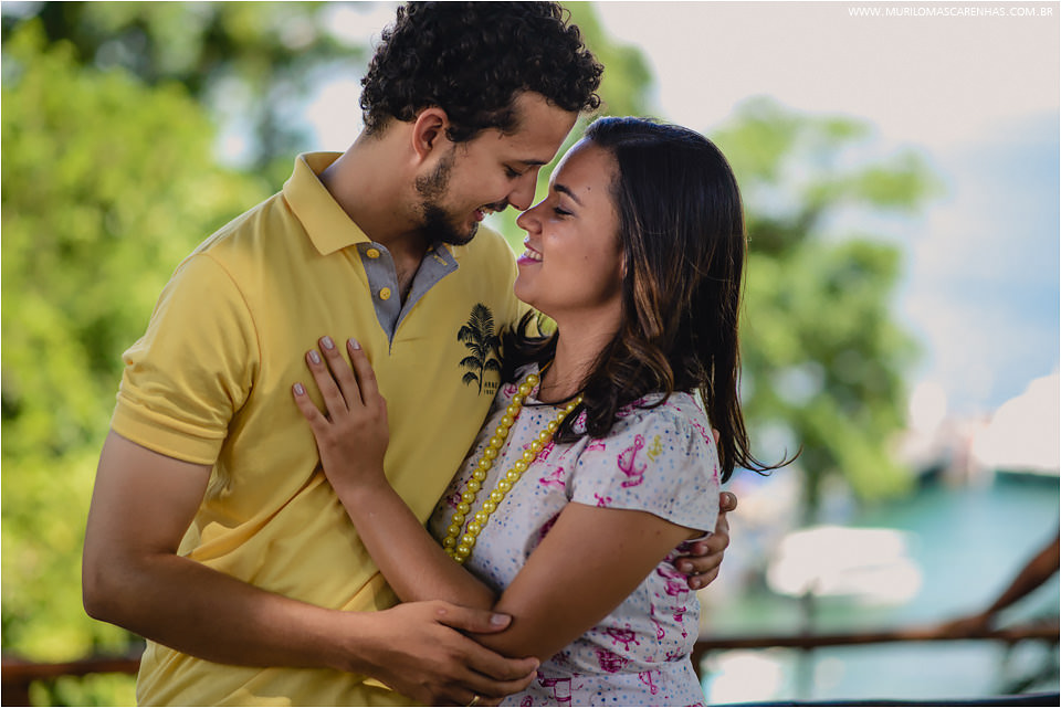 Casal apaixonado em morro de sao paulo bahia, fotografado por Murilo Mascarenhas