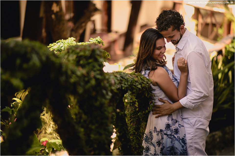 Casal apaixonado em morro de sao paulo bahia, fotografado por Murilo Mascarenhas