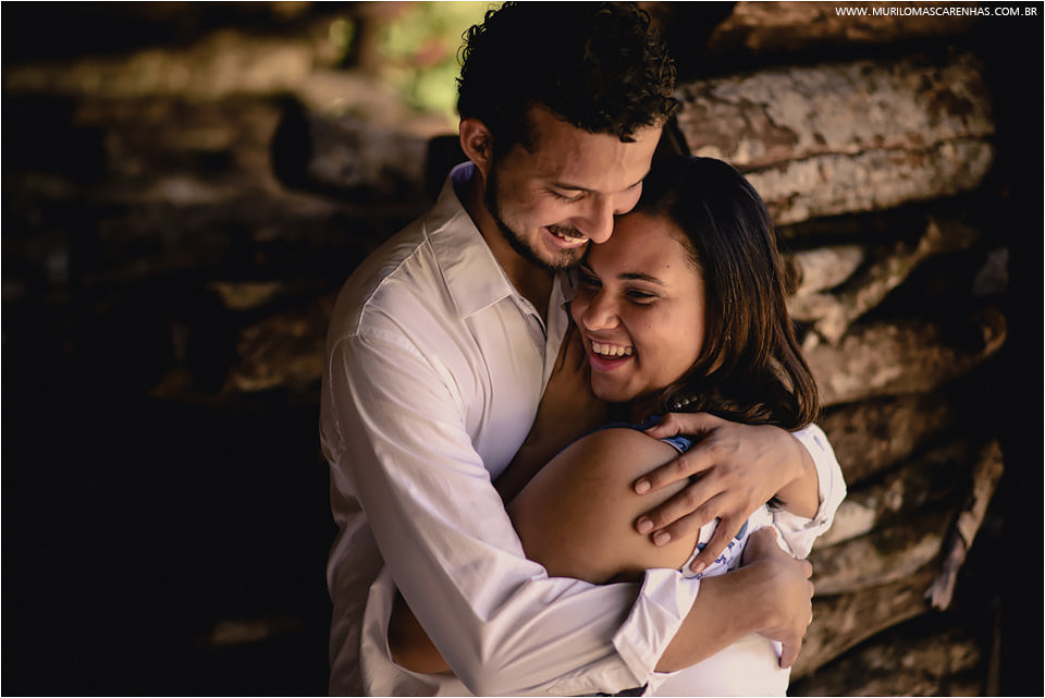 Casal apaixonado em morro de sao paulo bahia, fotografado por Murilo Mascarenhas