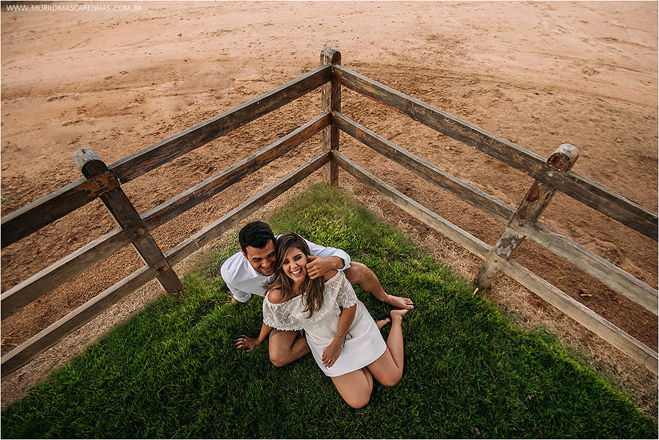 Ensaio Casal pre wedding book casamento cavalo rural divertido brunna e paulo feira de santana salvador bahia fotografado fotografo murilo mascarenhas rebeca rodrigues