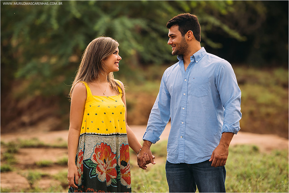 Ensaio Casal pre wedding book casamento cavalo rural divertido brunna e paulo feira de santana salvador bahia fotografado fotografo murilo mascarenhas rebeca rodrigues