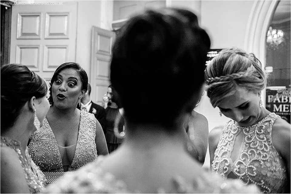 Casamento em Feira de Santana, Bahia. Noiva clássica e noivo curtidor. A cerimônia aconteceu na Igreja Senhor dos Passos e a Festa no Cristallo ao som de Galeguinho SPA e Rodrigo Cigano.