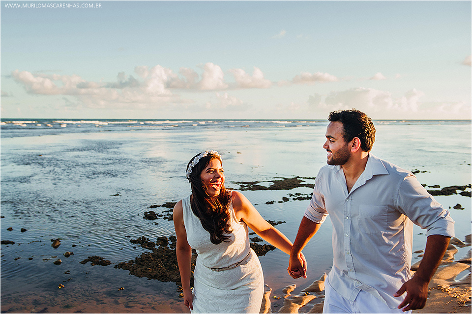 valquiria e samuel casal de feira de santana ensaio de casamento na praia do forte estado da bahia salvador retrato e book de ensaio pre casamento sorrisos e por do sol na praia