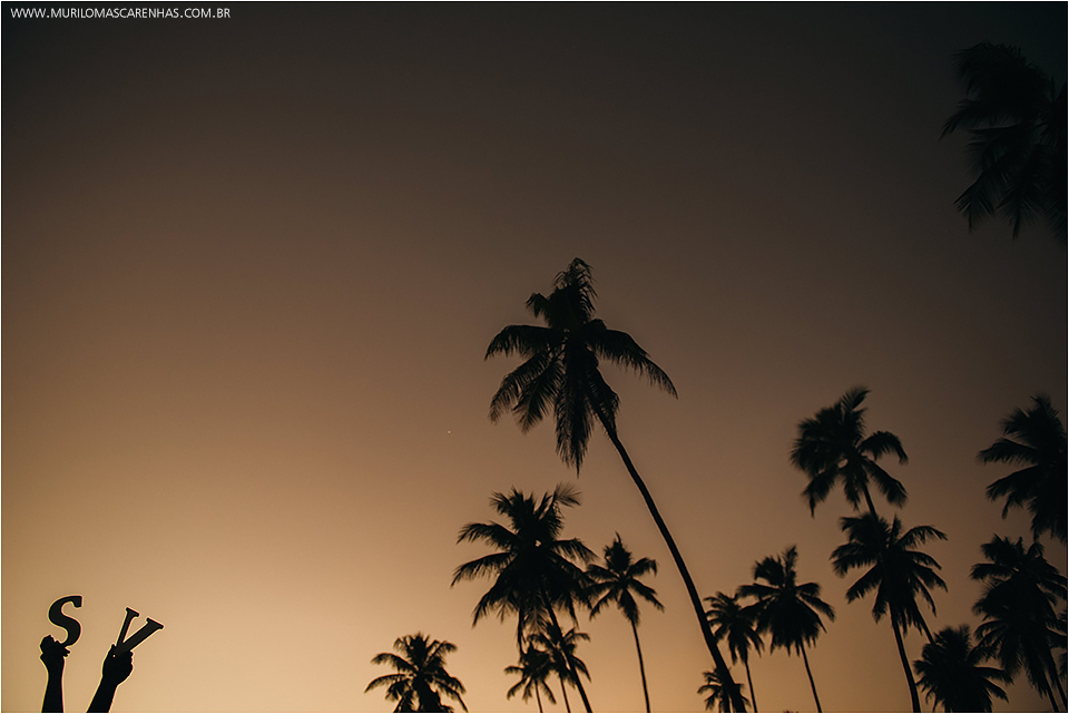 valquiria e samuel casal de feira de santana ensaio de casamento na praia do forte estado da bahia salvador retrato e book de ensaio pre casamento