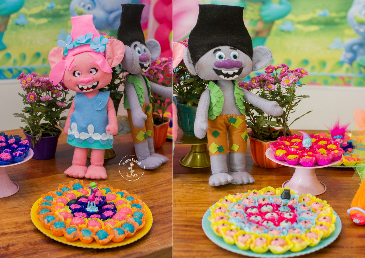 Nesta fotografia, os Trolls que a Rafa ganhou e que fizeram parte da decoração da mesa