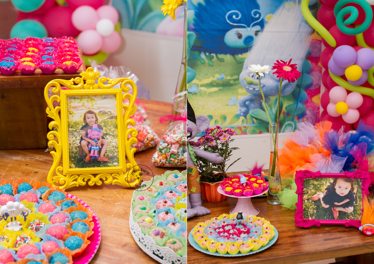 Os porta retratos com as fotografias do ensaio de pré aniversário da Rafa feito pela Mônica Rivaroli Fotografia