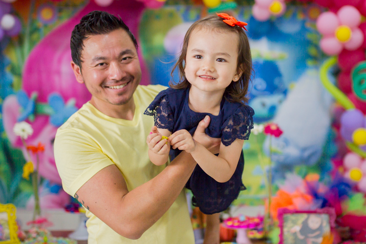 Foto com o papai brincando de aviãozinho