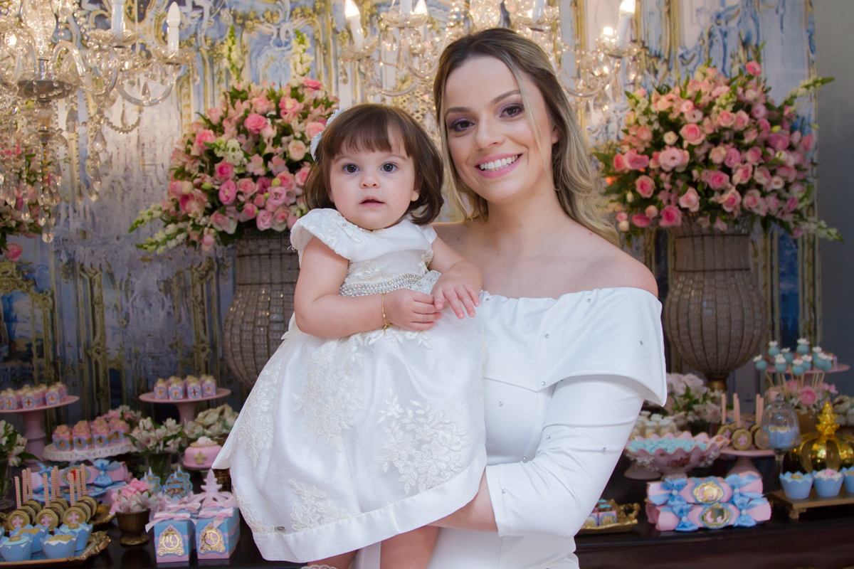 Agora uma foto linda com a mamãe