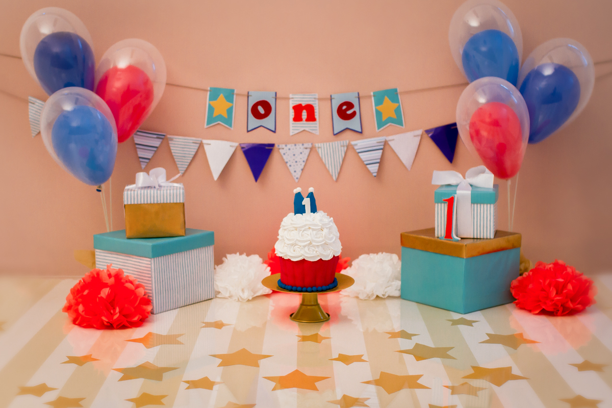 Ensaio Smash the Cake realizado pela fotógrafa Mônica Rivaroli Fotografia em maringá PR