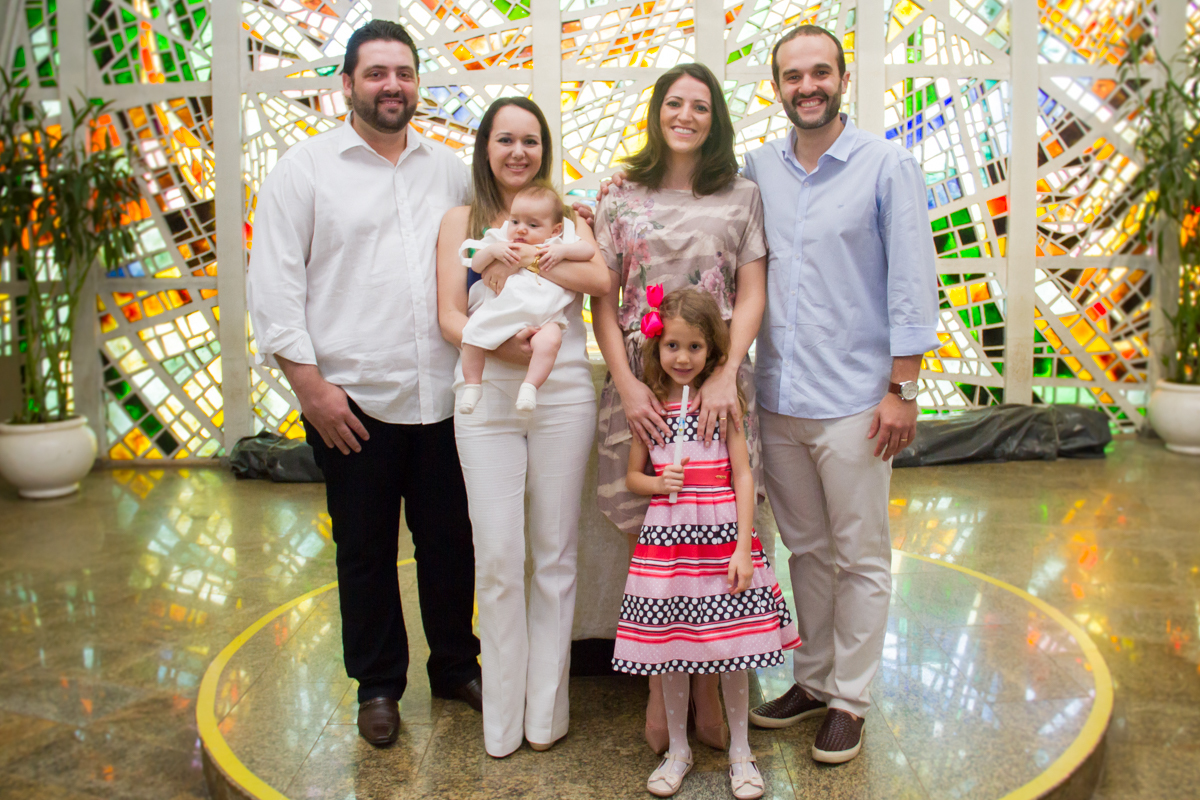 Foto da família do João com os padrinhos