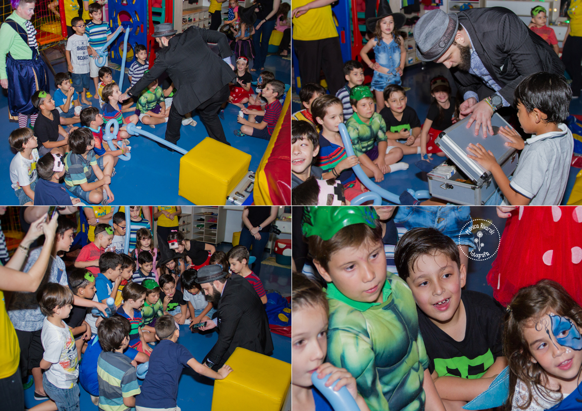 Montagem de quatro fotos do mágico brincando com as crianças