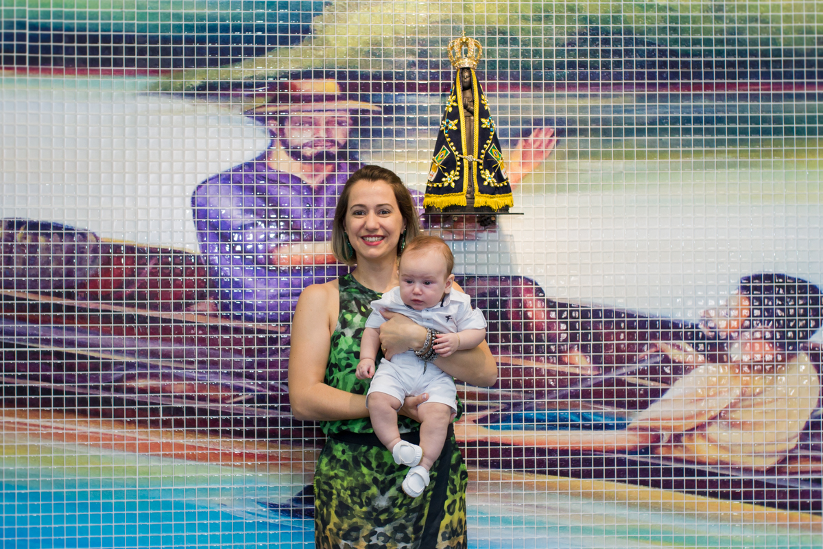 Fotinha do Miguel com a madrinha