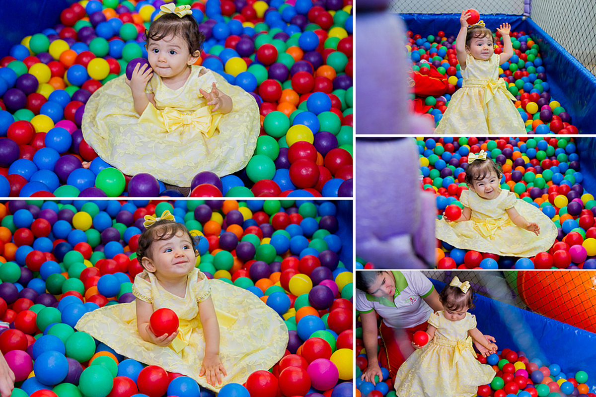 Montagem de cinco fotos da Belle brincando na piscina de bolinha 