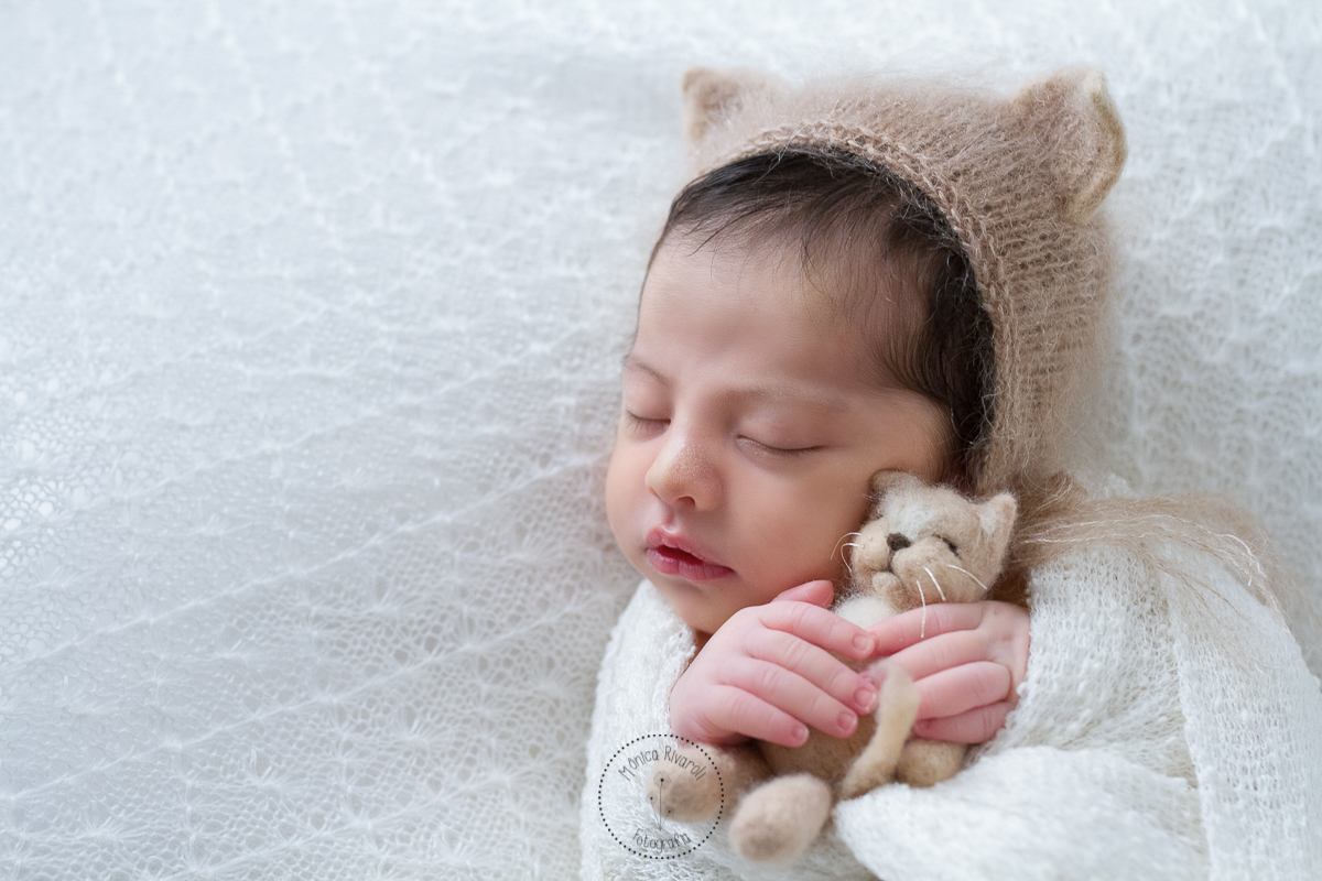 Ainda dormindo com o gatinho