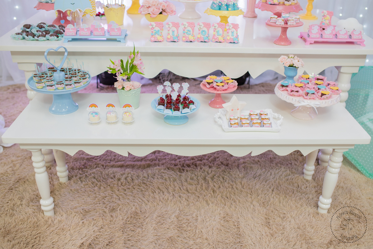 Close na mesa de doces inferior 