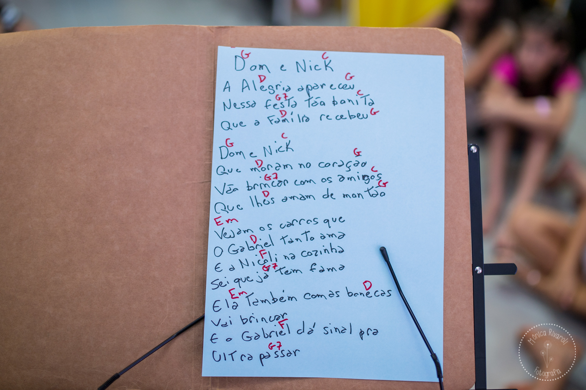 Foto da letra da musica feita para a Nicoli e Gabriel 