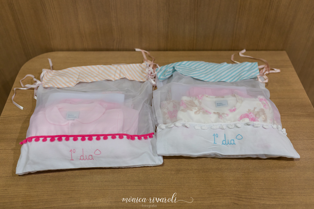Os saquinhos de primeira troca da maternidade foram preparados com muito carinho!