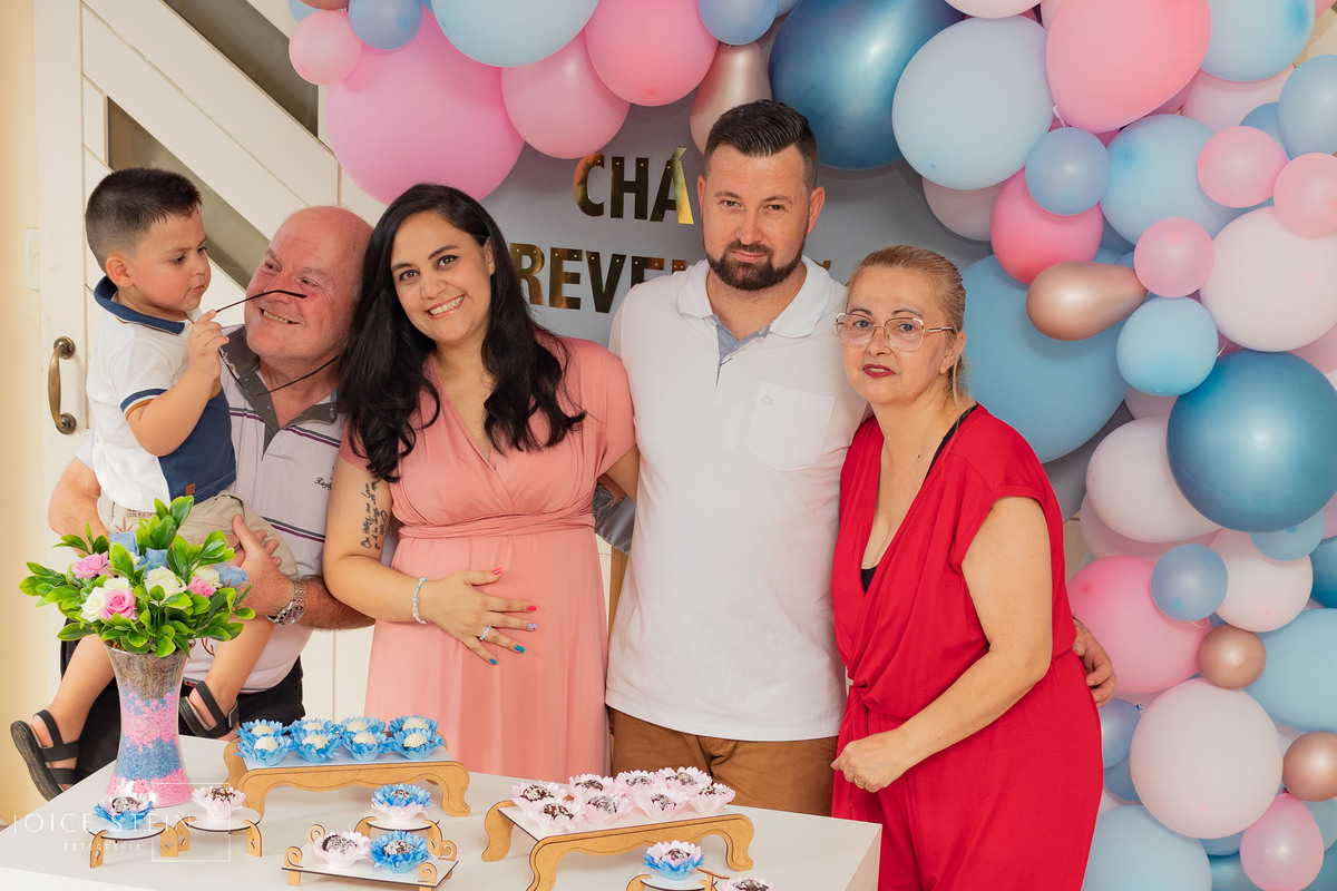 Chá de Revelação  
Casal esperando bebê
Ensaio de Casal
Família
Filhos
Crianças
Vovô e vovó