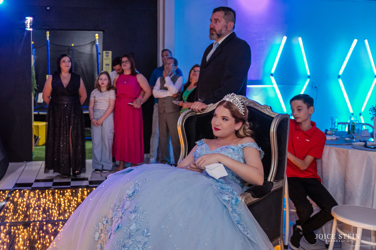 homenagem a debutante