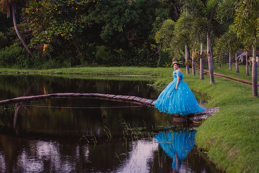 Tarde com o fotógrafo Claudier Oliveira em ensaio de quinze anos no Engenhoca parque em Aquiraz