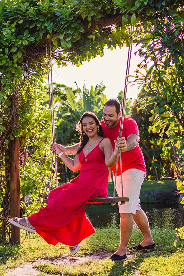 fotos do ensaio de casal antes do casamento em Aquiraz no engenhoca parque
