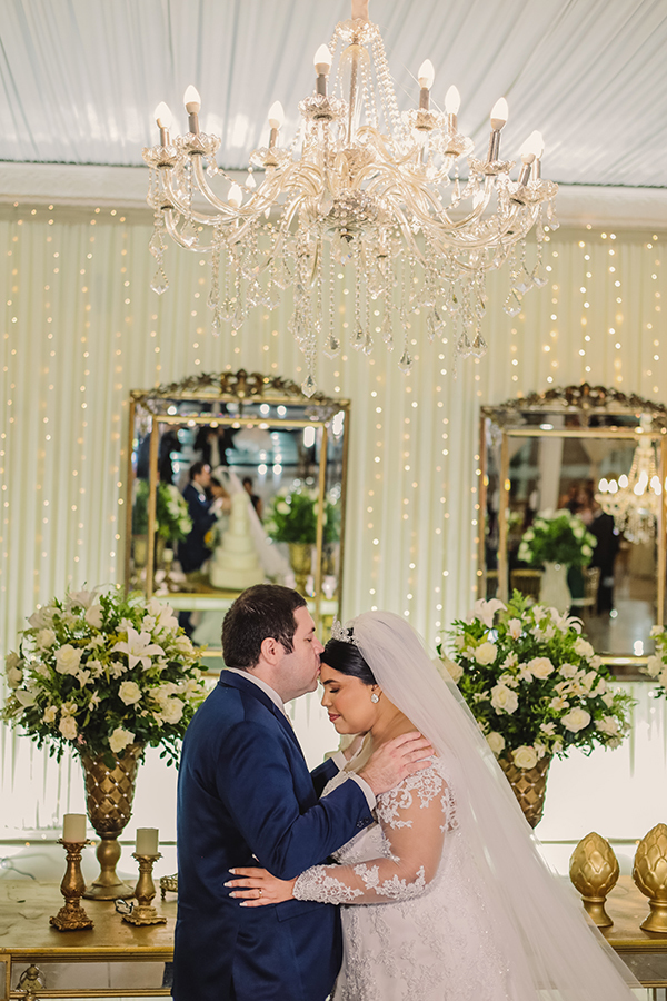 fotos dos noivos em Garden Buffet na Maraponga  cidade de Fortaleza