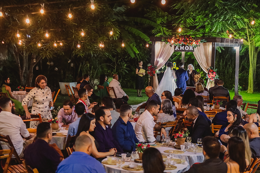 fotos do noivos casamento no rosa buffet na maraponga em Fortaleza