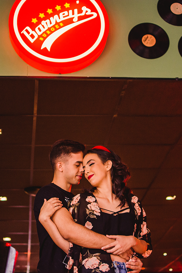 Ensaio pre casamento no Barney's  Burger  em Fortaleza Ceará