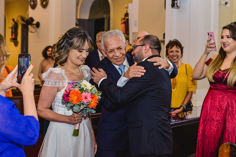 fotos de casamento na paróquia nossa senhora do Carmo em Fortaleza no centro