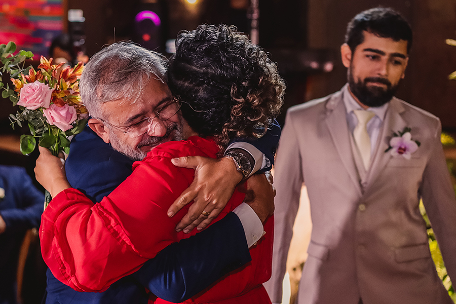homenagem aos pais do noivo em Pipo restaurante na festa de casamento em Fortaleza