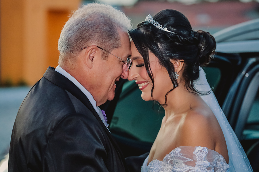 pai da noiva no casamento na Paróquia São Francisco de Assis, Tapera, Aquiraz Ceará