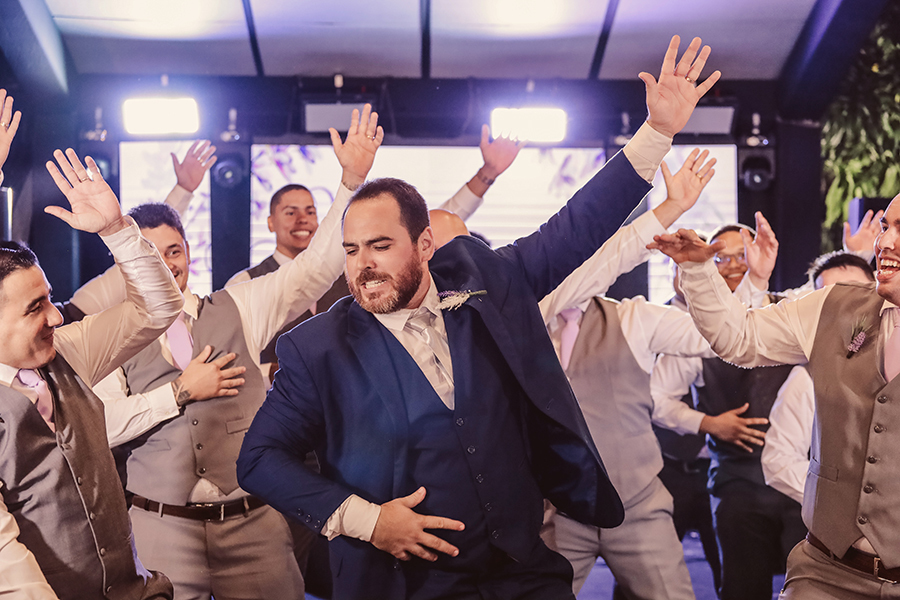 noivo e padrinhos na festa de casamento em Tapera - Aquiraz.