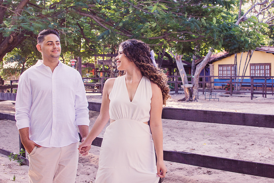 ensaio de para os noivos antes do casamento no eco point em Fortaleza,