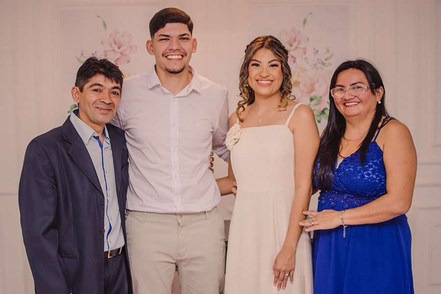familiares no casamento civil no cartório do mondubim em FOrtaleza