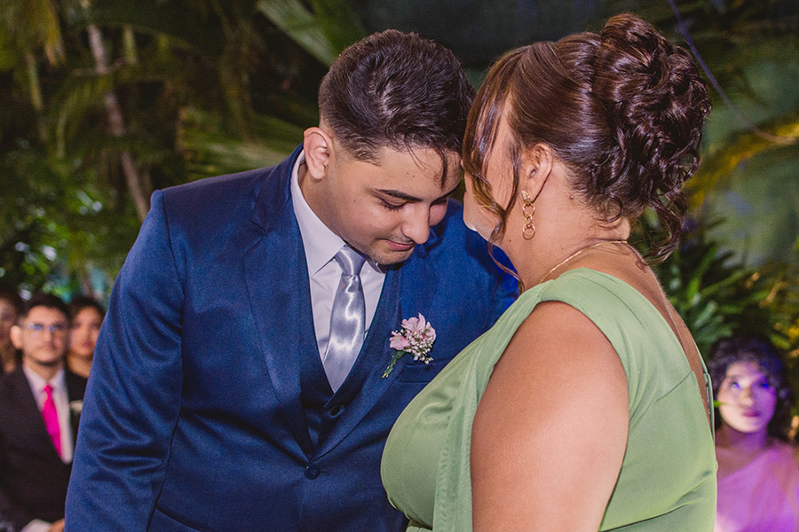 mãe do noivo na cerimônia de casamento em Fortaleza no North Buffet