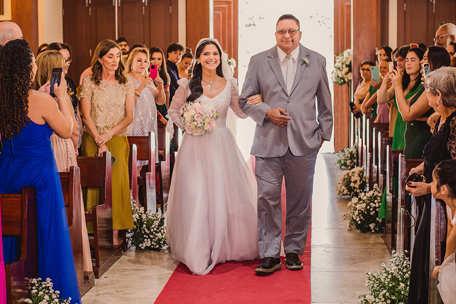 Paróquia São João Eudes cerimônia  de casamento entrada da noiva