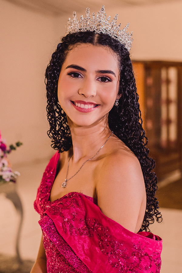 retrado de 15 anos no buffet Spazio na Maraponga em Fortaleza