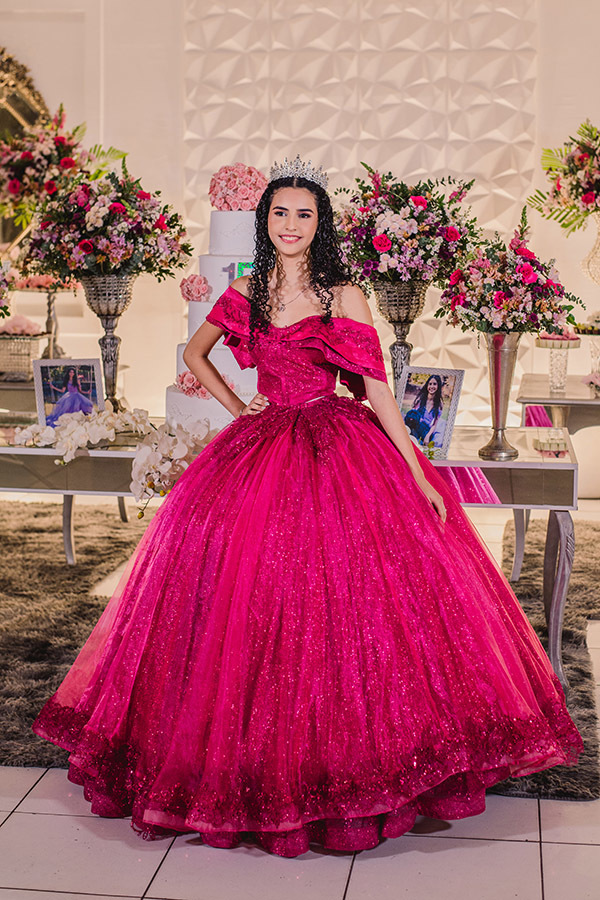 O vestido dos sonhos em cada detalhe fotos da menina de 15 anos no spazio buffet em Fortaleza