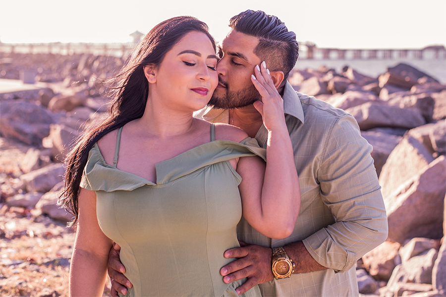 Fotos de casal na Ponte dos Ingleses  um cenário icônico, perfeito para registrar emoção e conexão