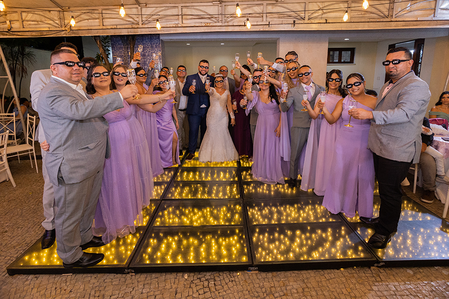 Histórias reais de amor contadas através da fotografia de casamento.