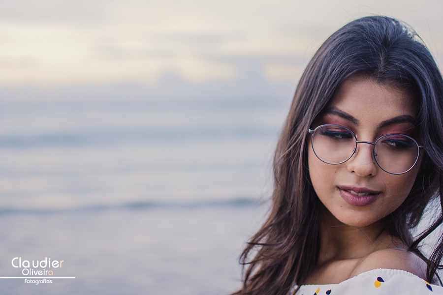 fotos externas de um ensaio de 15 anos na beira mar de Fortaleza